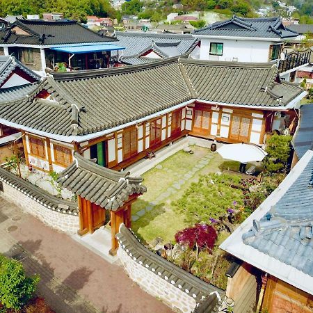 Hanok Hyeyum Jeonju Esterno foto