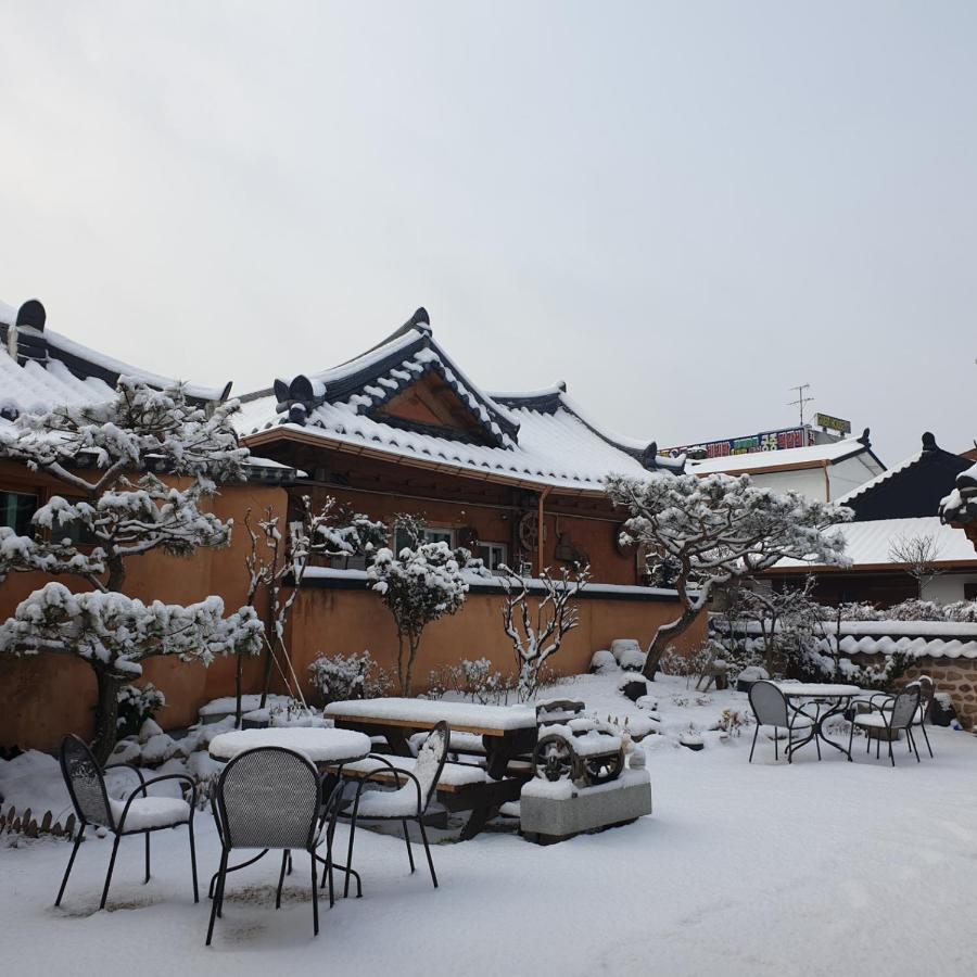 Hanok Hyeyum Jeonju Esterno foto