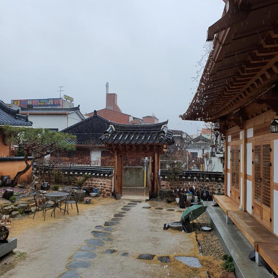 Hanok Hyeyum Jeonju Esterno foto