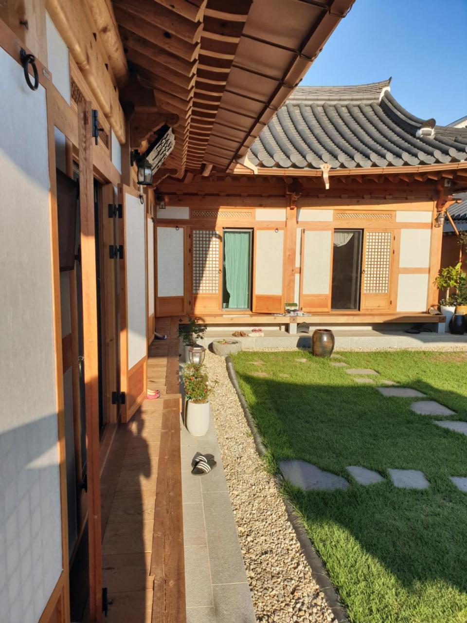 Hanok Hyeyum Jeonju Esterno foto